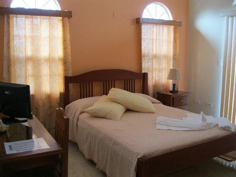 Villa San Juan Belmopan Rum bild