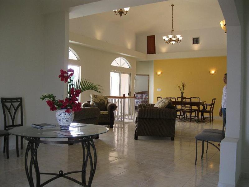 Villa San Juan Belmopan Exteriör bild